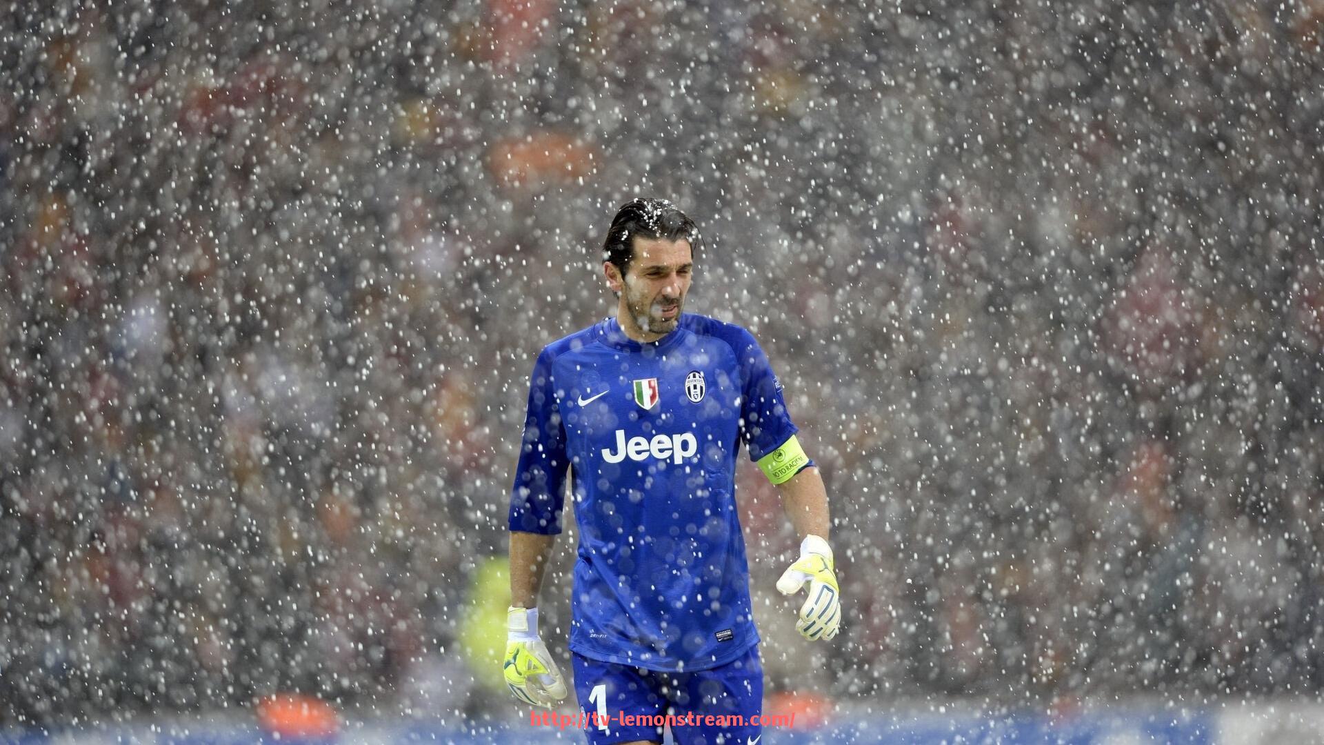 柠檬体育直播-篮球运动中女运动员的技术风格是否与男运动员形成互补趋势